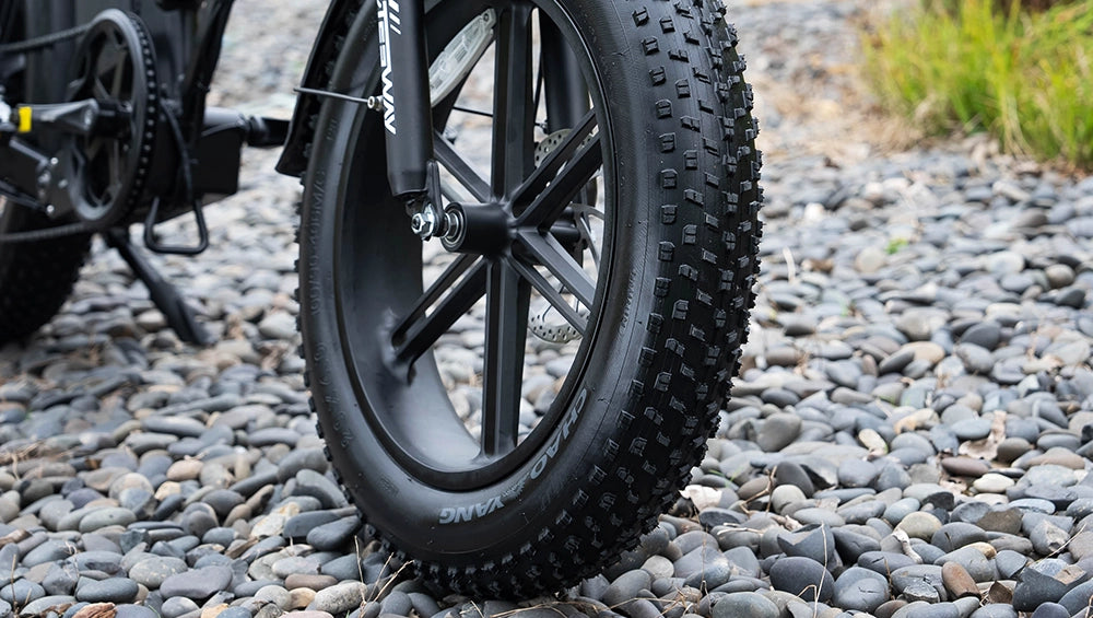 20*4.0 Inch Puncture-Resistant Tire